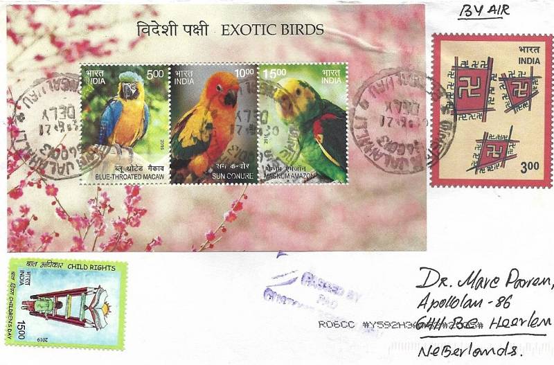 Provozovatelé zoo připravují unikátní výstavu poštovních známek, obálek, dopisnic nebo razítek.