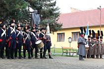 Pochod účastníci zakončí v Křenovicích u sochy generála Kutuzova.