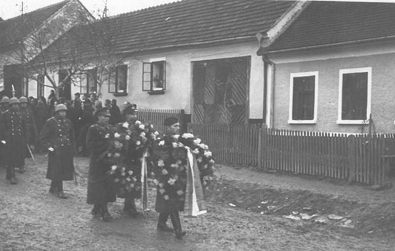 Pohřeb Josefa Červinky.