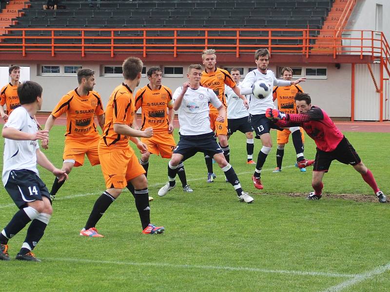 Fotbalisté MFK Vyškov prohráli v utkání 25. kola moravskoslezské ligy s SK Sulko Zábřeh 2:3.