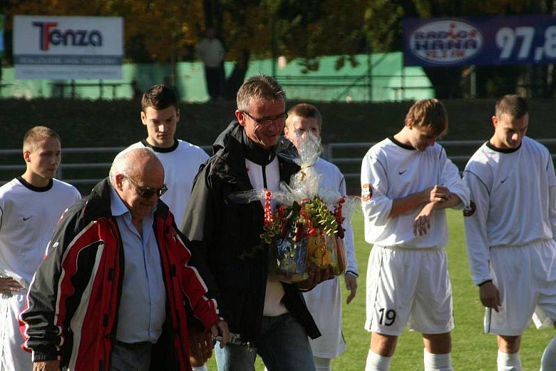 Atraktivní fotbal předvedli hráči Vyškovského Rostexu s Konicemi.