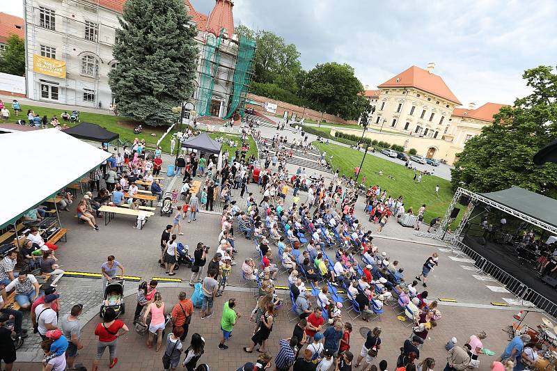 Fotografie z uplynulých ročníků akce.