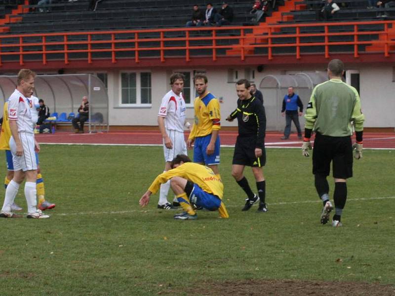 Rostex porazil na domácí půdě Tasovice 3:2.