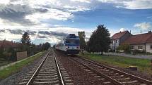 Srážka dodávky a vlaku zablokovala ve úterý kolem půl páté odpoledne provoz na železniční trati číslo 340 Brno hlavní nádraží – Uherské Hradiště. Došlo k ní na Vyškovsku v katastru obce Křižanovice.
