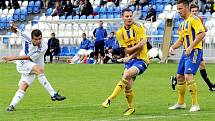 Třetiligoví fotbalisté Frýdku-Místku zdolali v domácím prostředí Uničov 2:0.