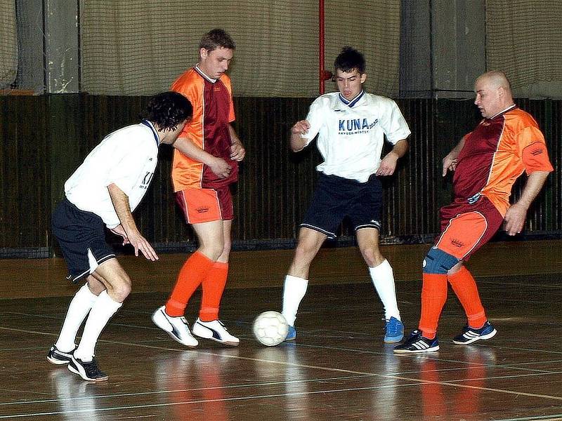 6. a 7. kolo Frensport 1. okresní třídy futsalu NJ + FM