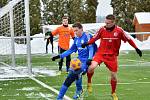 Fotbalisté Třince si v přípravném utkání snadno poradili s divizními Petrovicemi 8:0. 