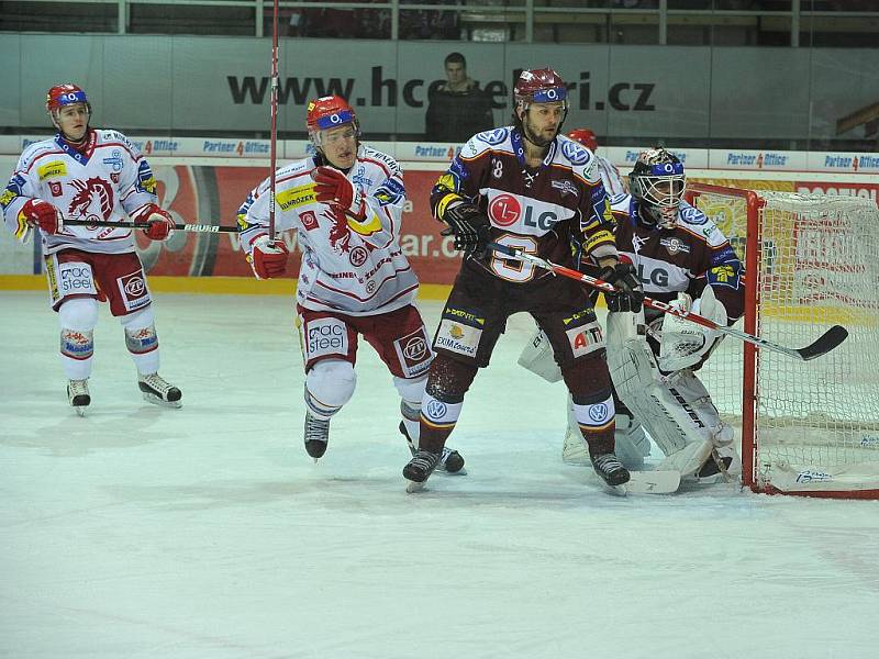 Z utkání HC Oceláři Třinec – HC Sparta Praha