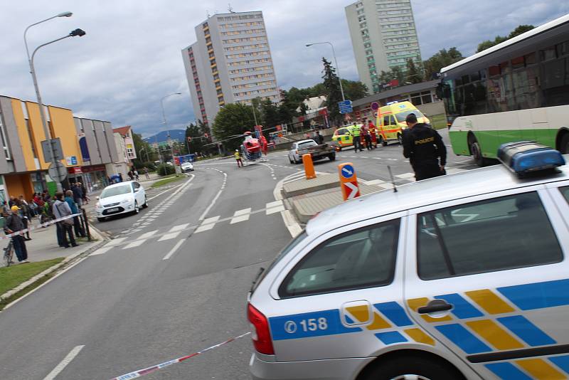 Dopravní nehoda ochromila provoz v Ostravské ulici.