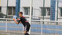 Třetiligoví fotbalisté MFK Frýdek-Místek (v modrém) porazili v úvodním kole rezervní celek prvoligové Sigmy Olomouc 3:1.