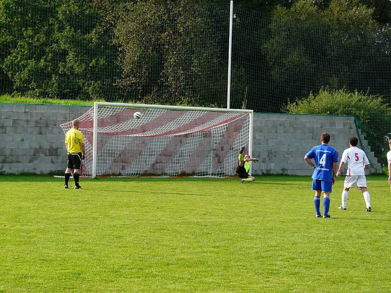 Derby mezi Sedlišti a Dobraticemi skončilo smírně 1:1.