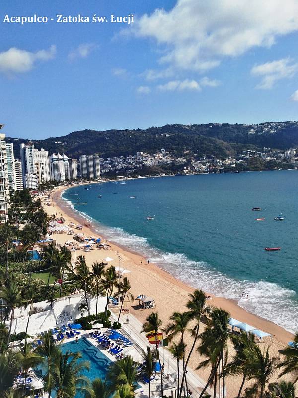 Pohled z hotelového pokoje na záliv sv. Lucie v Acapulco