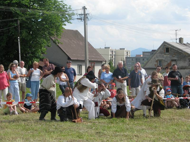 Historická bitva z období třicetileté války se konala na poli před penzionem Hrad Dona Quijotte ve Frýdku.