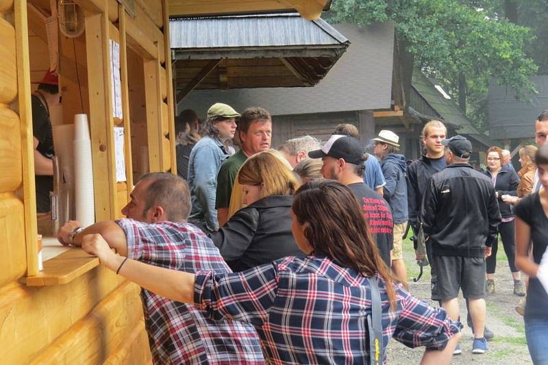 Tradiční folklorní setkání Gorolski Święto hostí od pátku do neděle Jablunkov.