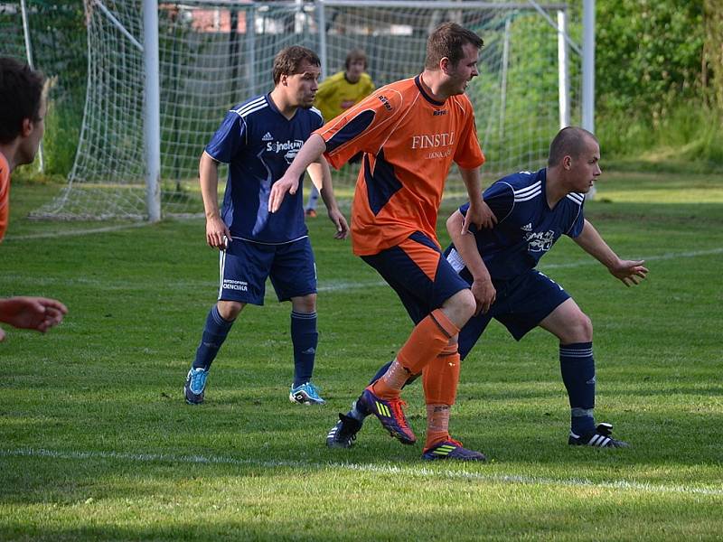 Fotbalisté Lučiny si proti Mostům s chutí zastříleli. 