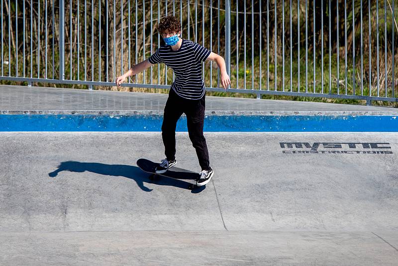 Skatepark ve Frýdku-Místku, 23. dubna 2020.