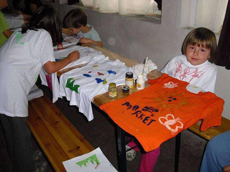 V rámci Prázdnin ve městě děti ve Frýdku-Místku malovaly v Sokolíku.