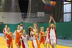 Utkání nejmladších minižákyň U11 mezi BK Frýdek-Místek a Basket Ostrava ze dne 2. února 2012.