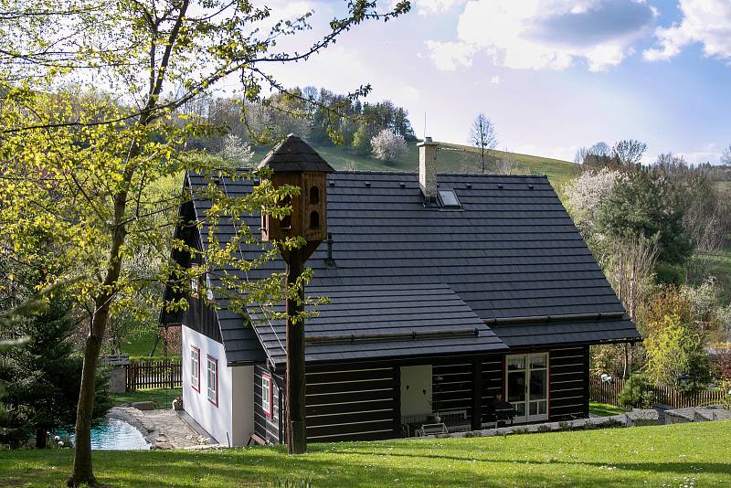 Penzion Roubenka je mezi návštěvníky velice oblíbený. Před pěti lety se stal Roubenkou roku v celostátní soutěži dřevostaveb.