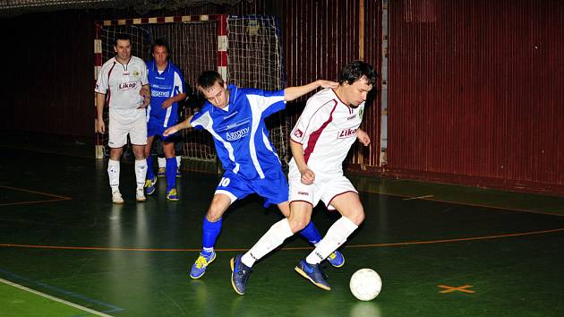 Futsalisté Třince si v domácí rozlučce poradili s brněnským Agromeli.