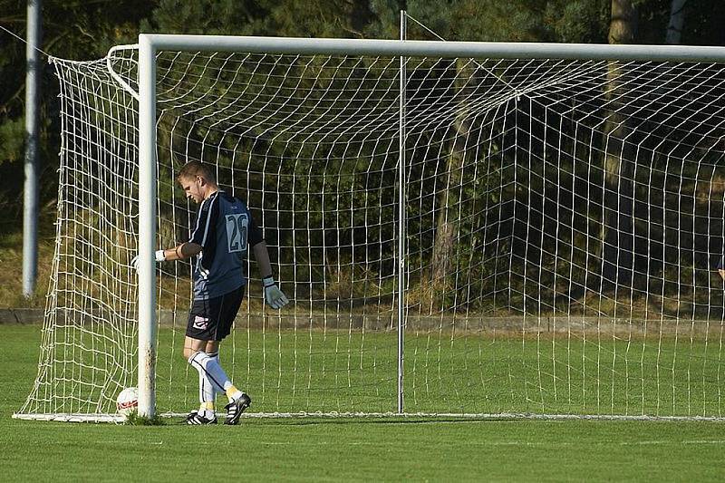 Fotbalisté Brušperku si na domácím trávníku poradili s Horní Suchou 3:0, když všechny branky padly již během první pětačtyřicetiminutovky.