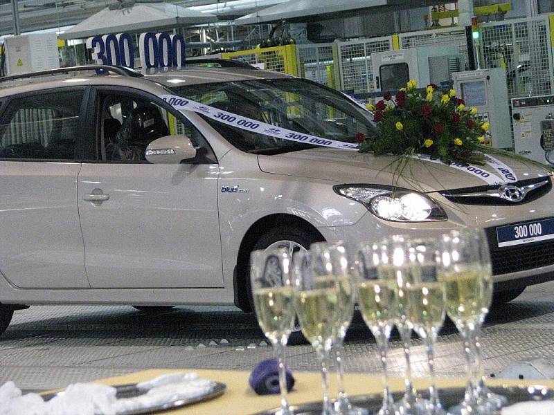 Nošovická automobilka Hyudai slaví 300 000. sériově vyroběný vůz.