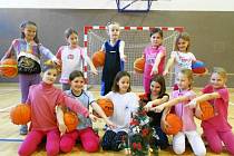 Basketbalový oddíl z Frýdku-Místku pořádá nábor dívek. 