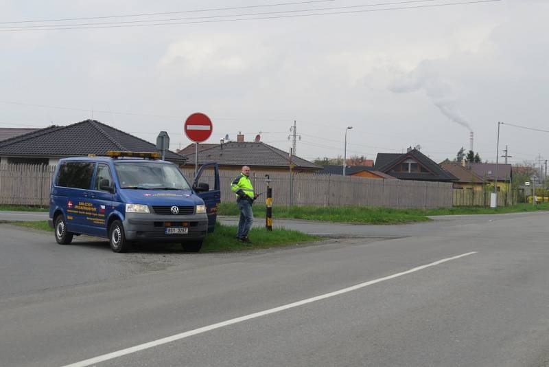 Nadměrný náklad na cestě ze Sviadnova do Mělníka. 