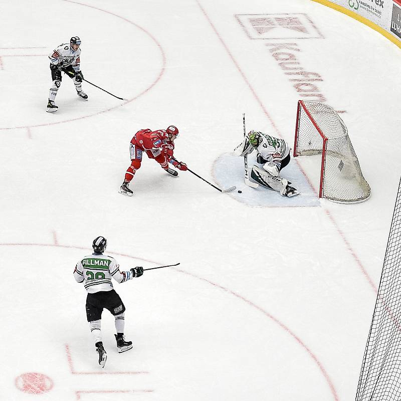 Semifinále play off hokejové Tipsport extraligy - 5. zápas: HC Oceláři Třinec - BK Mladá Boleslav, 11. dubna 2021 v Třinci.