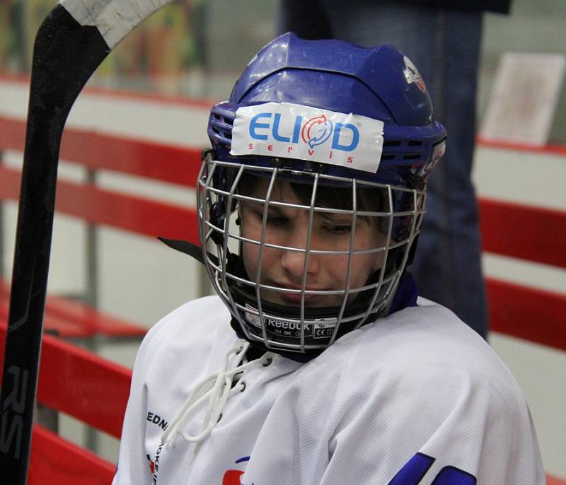 Turnaj v ledním hokeji Škoda Hockey Cup. Utkání Moravskoslezského kraje (bílé dresy) s Olomouckým krajem. 