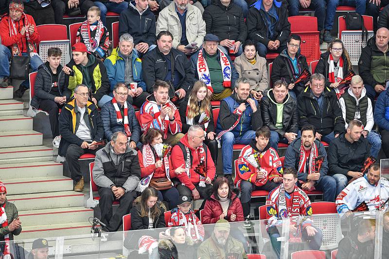 Semifinále play off hokejové extraligy - 2. zápas: HC Oceláři Třinec - BK Mladá Boleslav, 4. dubna 2022 v Třinci. Fanoušci.