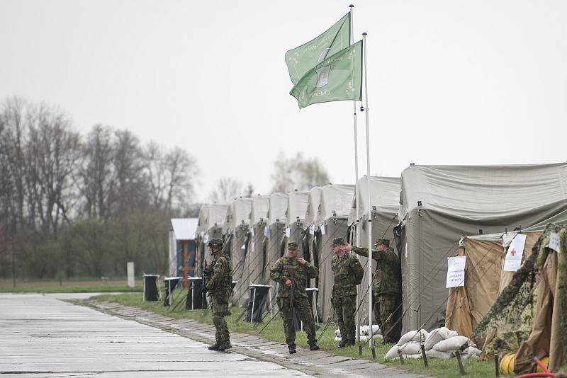 Cvičení aktivních záloh Hradba 2018 na letišti Leoše Janáčka (Mošnov), 13. dubna 2018 v Ostravě.