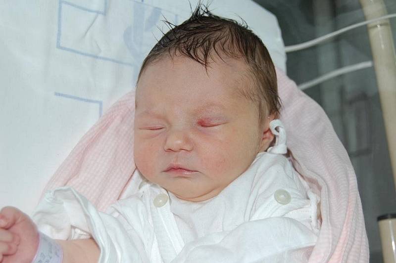 Tereza Niedobová, Mosty u Jablunkova, nar. 13. 7., 49 cm, 3,14 kg, Nemocnice Třinec.