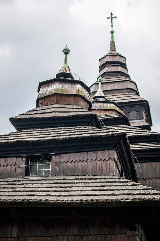 Dřevěný kostelík sv. Prokopa a Barbory, 12. července 2020 v Kunčicích pod Ondřejníkem.