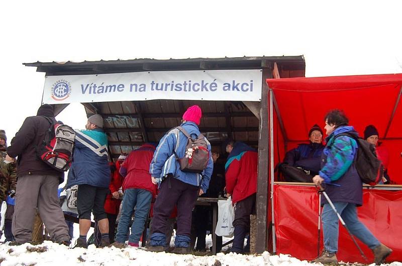 ÚNOR - Na Jablunkovsku se konal pátý ročník Mezinárodního zimního srazu turistů tří sousedících zemí. Příprava obří akce trvala dva roky.