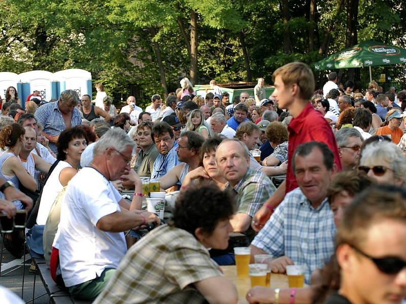 Bierfest 2007 v Nýdku.