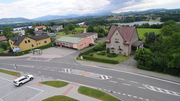 Rozhledna v Soběšovicích nabízí krásné výhledy do okolí.