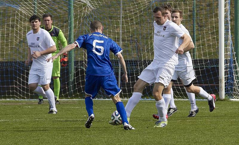 Derby mezi Brušperkem a Petřvaldem na Moravě skončilo nakonec smírem 1:1. 