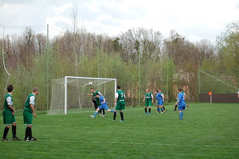 Snímky z utkání Dobratice - Doubrava 4:0.