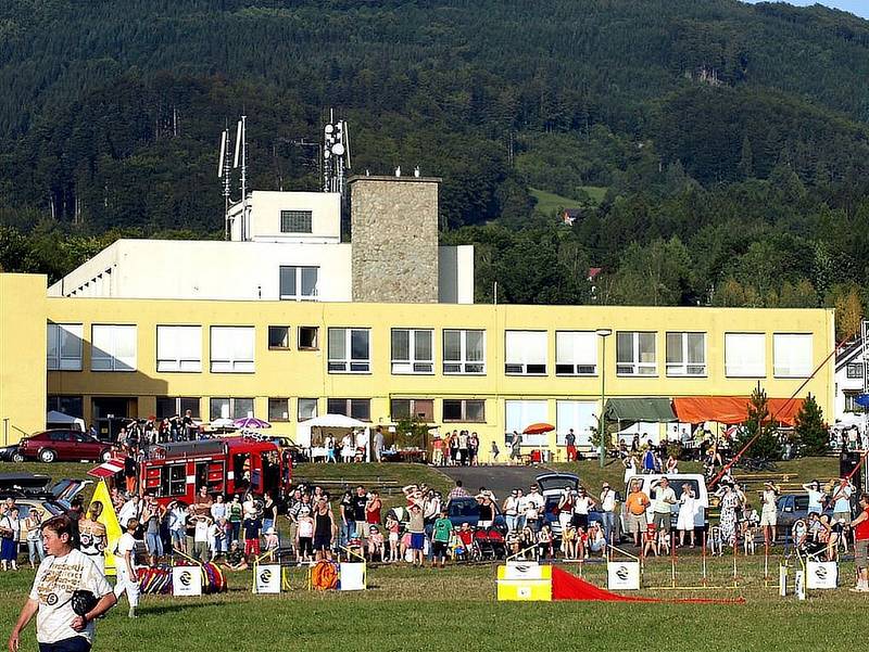 V Kunčicích pod Ondřejníkem se o víkendu bavili. V areálu Základní školy K. Svolinského slavili Den obce.