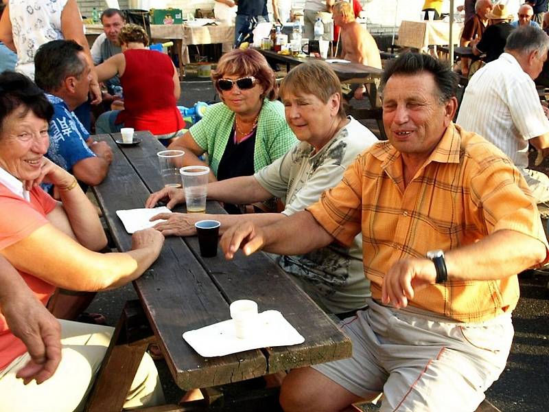 V Kunčicích pod Ondřejníkem se o víkendu bavili. V areálu Základní školy K. Svolinského slavili Den obce.