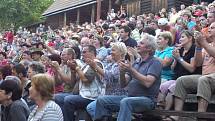 V Dolní Lomné skončil country a folkový Festival Na pomezí.