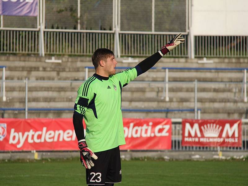 Fotbalisté Frýdku-Místku porazili na svém stadionu druholigového lídra ze Žižkova 1:0, když jedinou branku utkání vstřelil útočník Matúš.