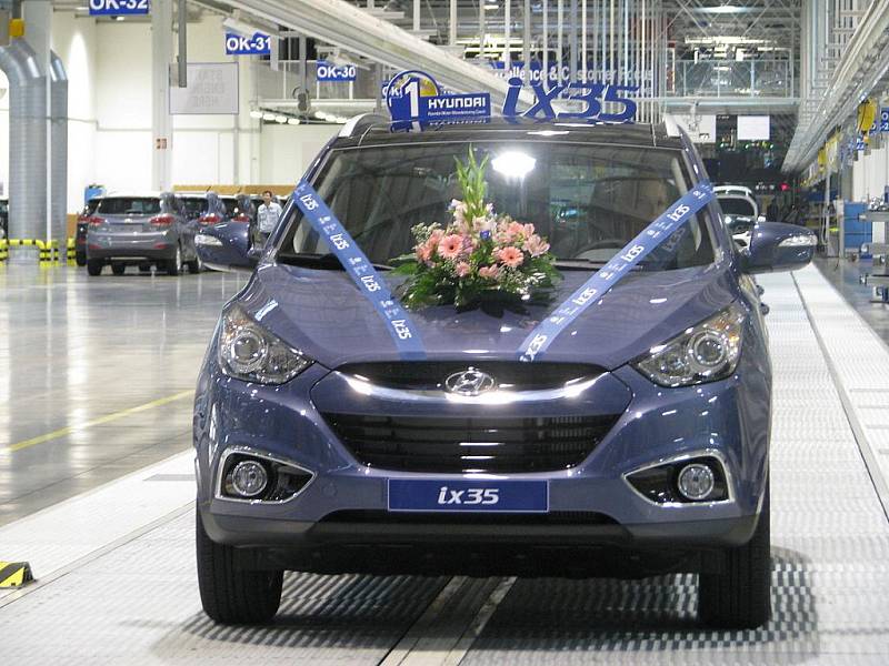 V nošovické automobilce Hyundai začala v pátek 1. července sériová výroba modelu Hyunai ix35.