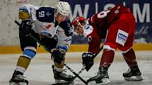 V domácí premiéře nakonec hokejisté HC Frýdek-Místek podlehli kladenským Rytířům 0:3.