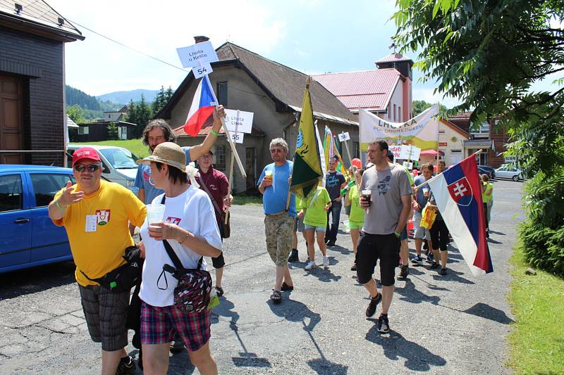 Sraz Lhot a Lehot z Česka a Slovenska ve Lhotce pod Ondřejníkem.