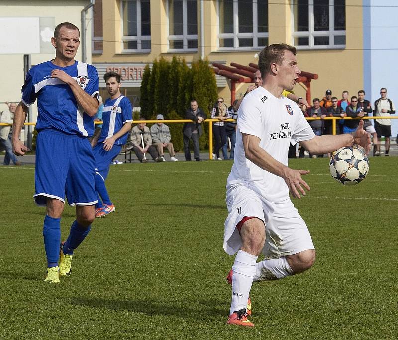 Derby mezi Brušperkem a Petřvaldem na Moravě skončilo nakonec smírem 1:1. 