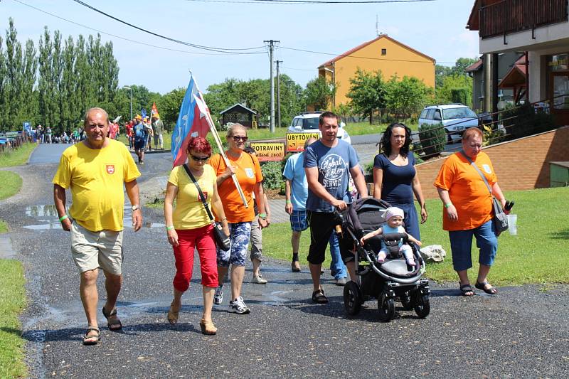 Sraz Lhot a Lehot z Česka a Slovenska ve Lhotce pod Ondřejníkem.