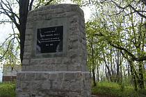 Památník v Kojkovicích připomíná jeho pobyt v této obci a 60. výročí vlády císaře Františka Josefa I.