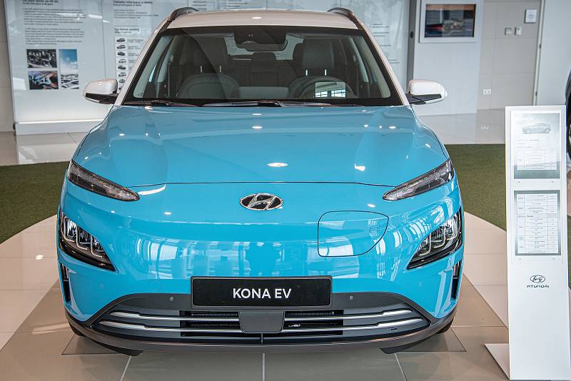 Automobilka Hyundai oslaví první výročí zahájení sériové výroby modelu Hyundai Kona Electric, 15. března 2021 v Nošovicích.